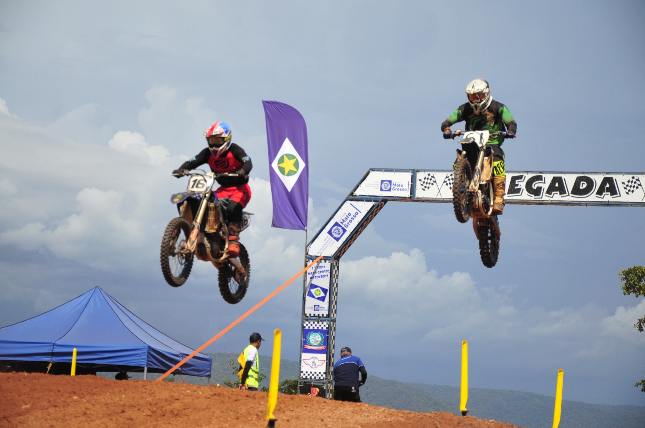 Motocross 2024: Etapa realizada em Conquista D’Oeste recebeu competidores de várias partes do Brasil