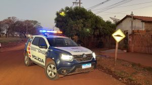 Menor é baleado em frente de casa em Pontes e Lacerda; polícia investiga