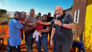 Recomeço: família de Vila Bela recebe as chaves de uma nova casa