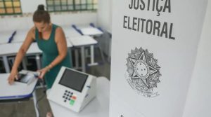 TSE informa que 900 urnas foram substituídas até o meio-dia